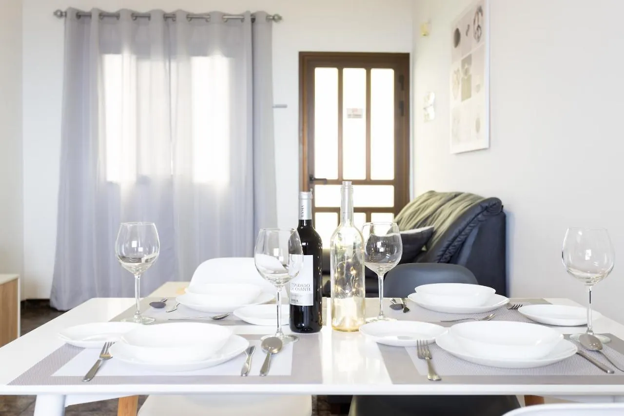 דירות איקוד דה לוס וינוס Penthouse El Rincon I